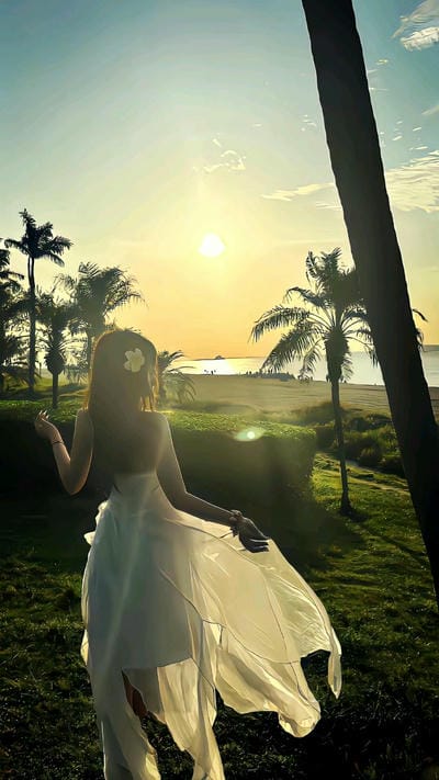 ảnh chill ở biển mùa hè mát mẻ