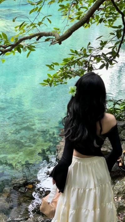 ảnh chill ở biển xanh tươi
