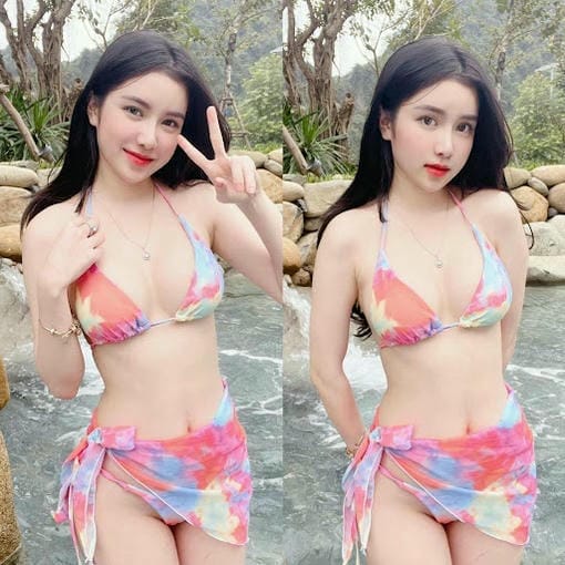 Gái xinh mặc bikini đi biển