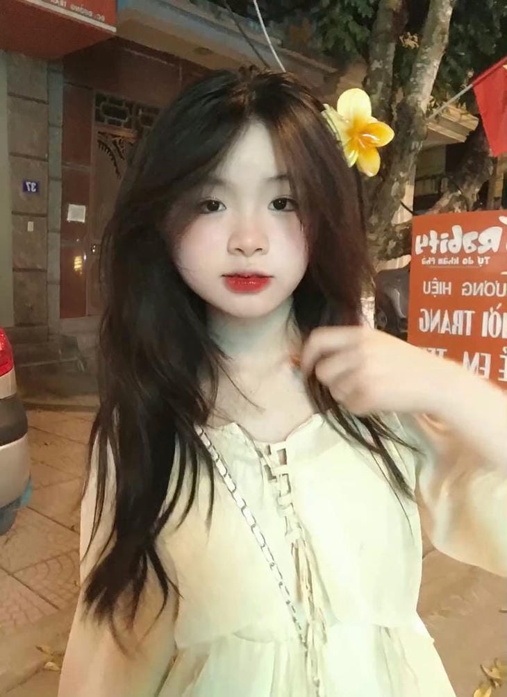 gái xinh 2k9