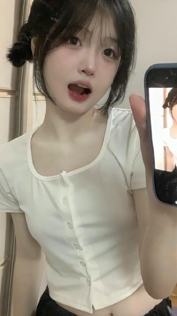 gái xinh 2k9 quen quen siêu xinh
