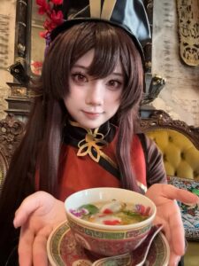 hutao cosplay 3.jpg